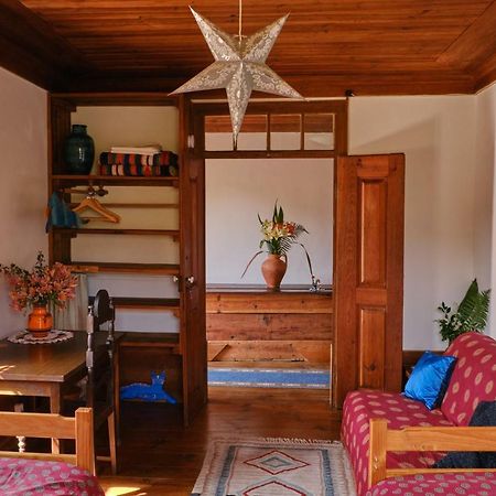 A Charming , Traditional Cottage At Quinta Da Ribeira 빌라 노바 드 포이아르스 외부 사진