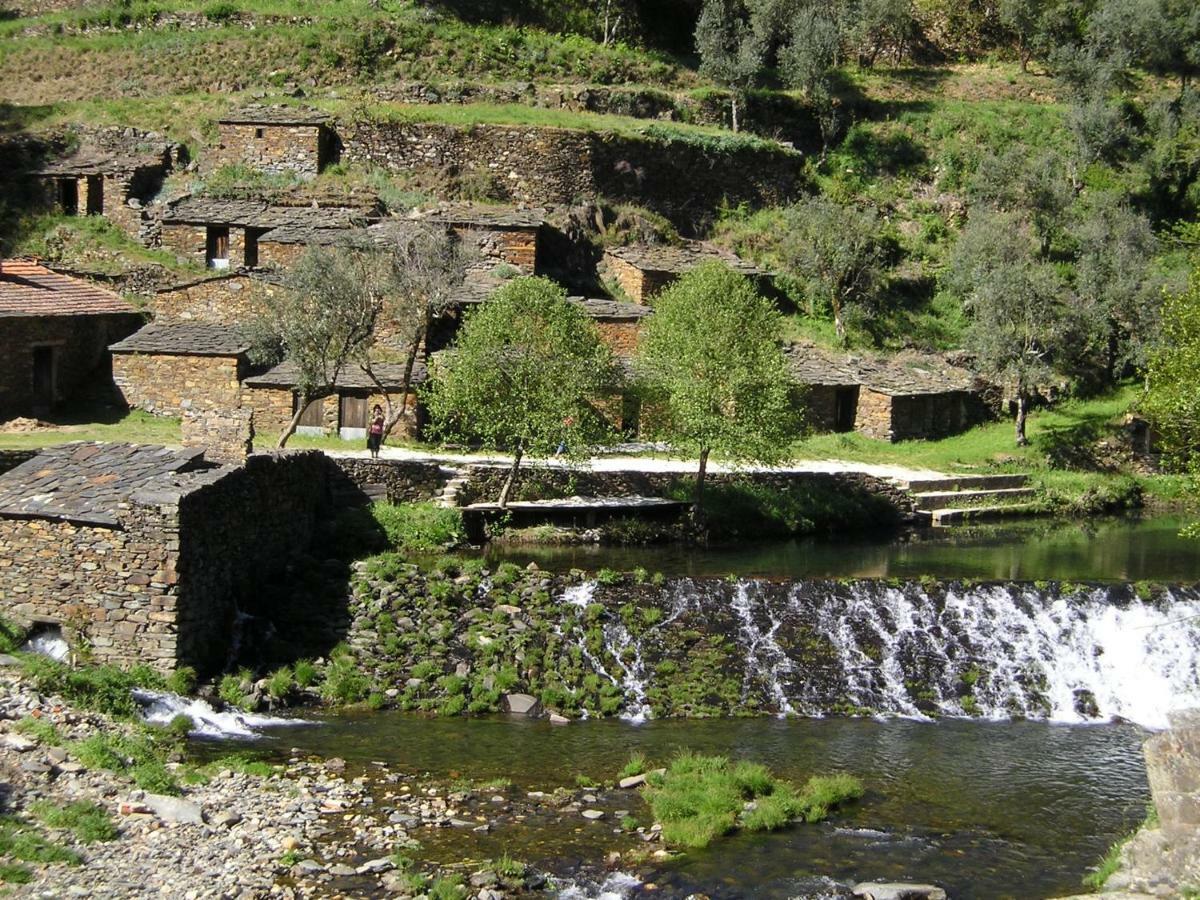 A Charming , Traditional Cottage At Quinta Da Ribeira 빌라 노바 드 포이아르스 외부 사진