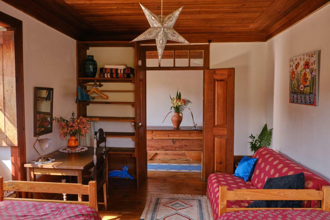 A Charming , Traditional Cottage At Quinta Da Ribeira 빌라 노바 드 포이아르스 외부 사진